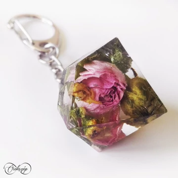 menyasszonyi csokorból kulcstartó