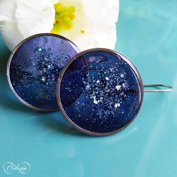 kék csillogó nagy kör fülbevaló