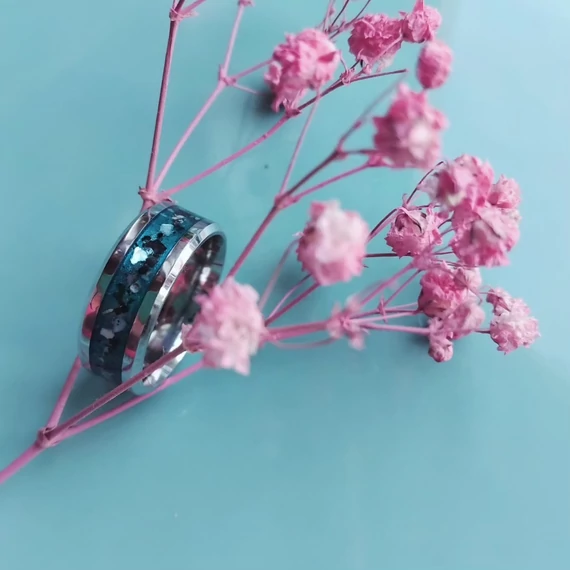 2. Acél alap, türkiz szinezéssel, hamvakkal