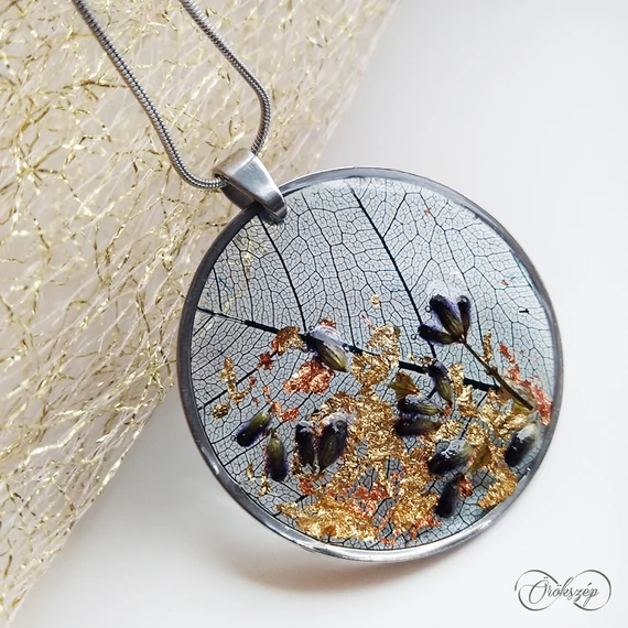 Mámoros ősz kézműves medál